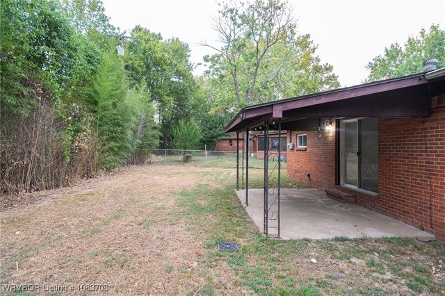 601 Cedar Lane, Fort Smith, AR 72908