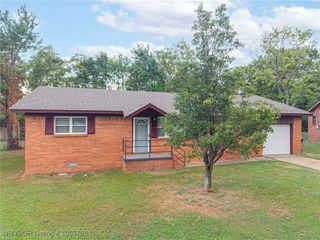 601 Cedar Lane, Fort Smith, AR 72908