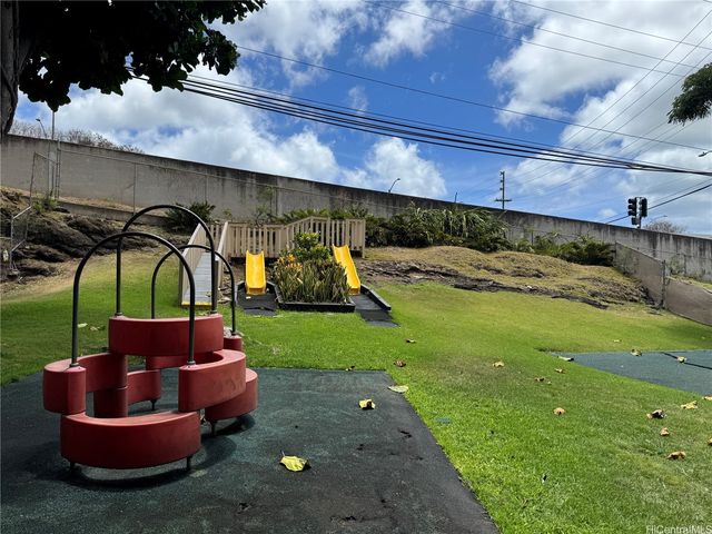 3215 Ala Ilima Street B909, Honolulu, HI 96818