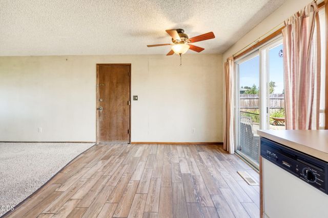 7872 Harlan Drive, White City, OR 97503