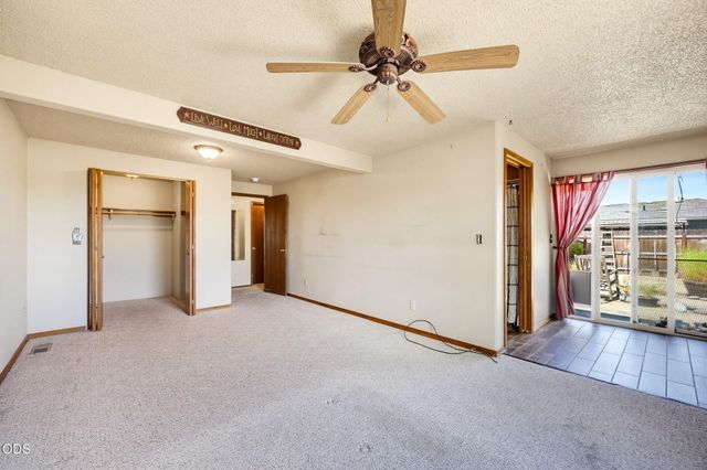 7872 Harlan Drive, White City, OR 97503