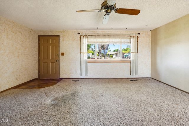 7872 Harlan Drive, White City, OR 97503