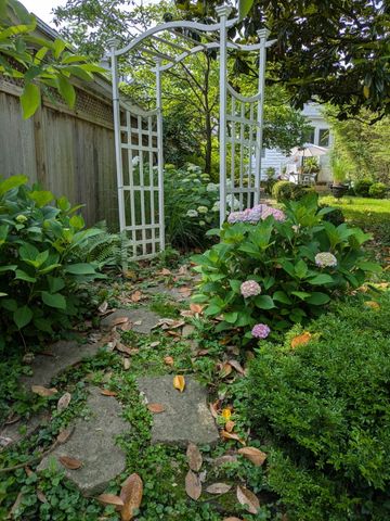 214 W Campbell Street, Frankfort, KY 40601