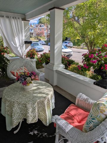 214 W Campbell Street, Frankfort, KY 40601