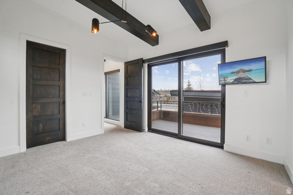 Image 19 of property listing at 6768 GOLDEN BEAR LOOP W, Park City, UT 84098