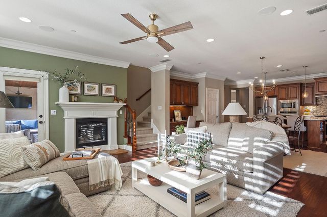 2281 Corin Dr, Roseville, CA 95747