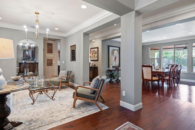 2281 Corin Dr, Roseville, CA 95747