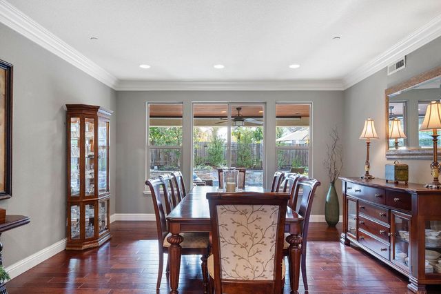 2281 Corin Dr, Roseville, CA 95747