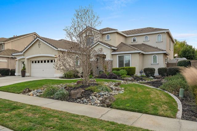 2281 Corin Dr, Roseville, CA 95747