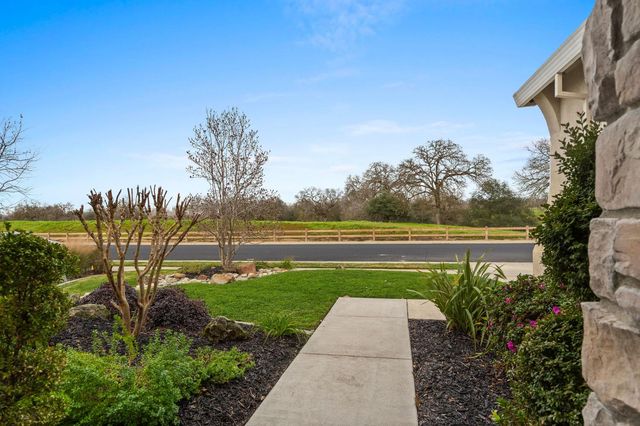 2281 Corin Dr, Roseville, CA 95747