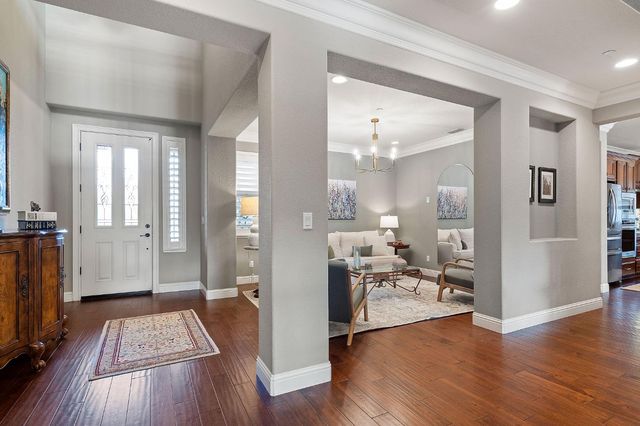 2281 Corin Dr, Roseville, CA 95747