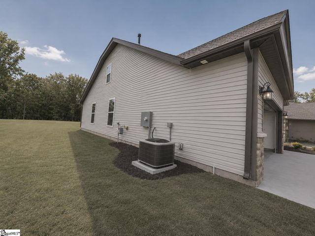 2323 Davenport Court, Moore, SC 29369
