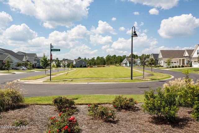 713 Cecil Point, Wilmington, NC 28412