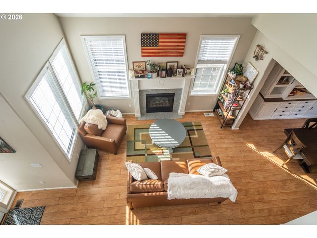 2290 Nw WITHERSPOON Ave, Roseburg, OR 97471