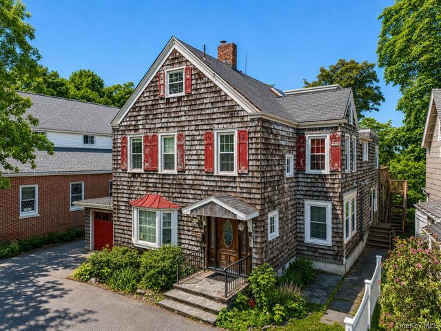53 Main Street, Lloyd, NY 12528