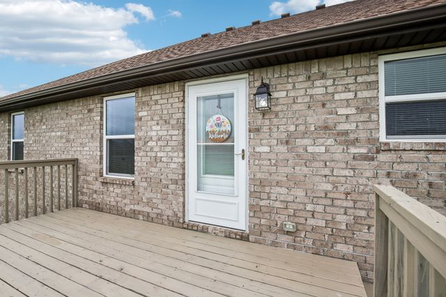 361 Elton Ln, Lafayette, TN 37083