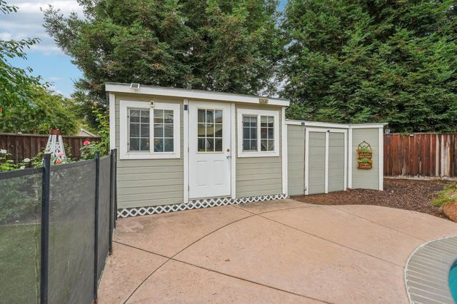 1762 Cheryl Dr, Livermore, CA 94550