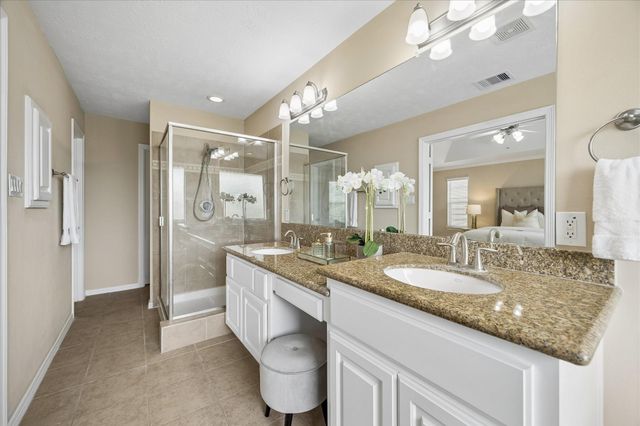 1319 Ella Place, Houston, TX 77008