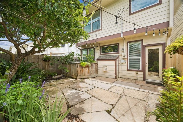 1319 Ella Place, Houston, TX 77008