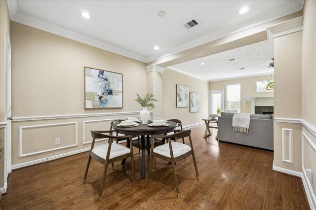 1319 Ella Place, Houston, TX 77008