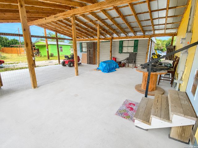 164 Easter Ct, Spring Branch, TX 78070