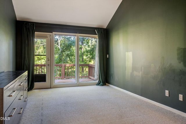 5 Sandstone Ridge Drive, Durham, NC 27713