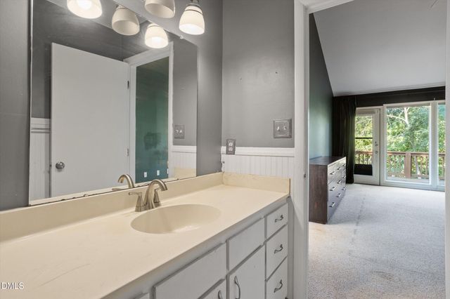 5 Sandstone Ridge Drive, Durham, NC 27713