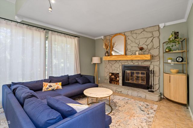 5 Sandstone Ridge Drive, Durham, NC 27713