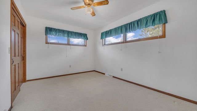 682 Dartmouth DRIVE, Sheboygan Falls, WI 53085