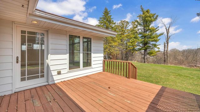 682 Dartmouth DRIVE, Sheboygan Falls, WI 53085