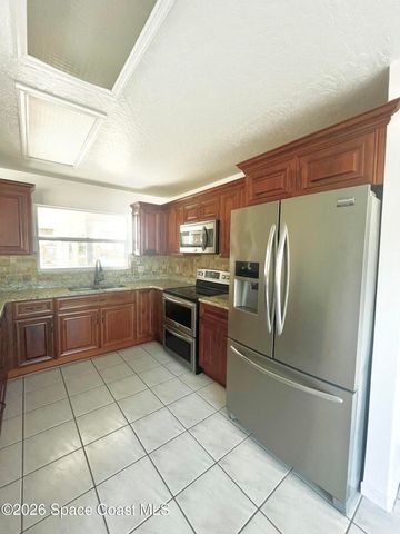 2630 Waring Lane, Malabar, FL 32950