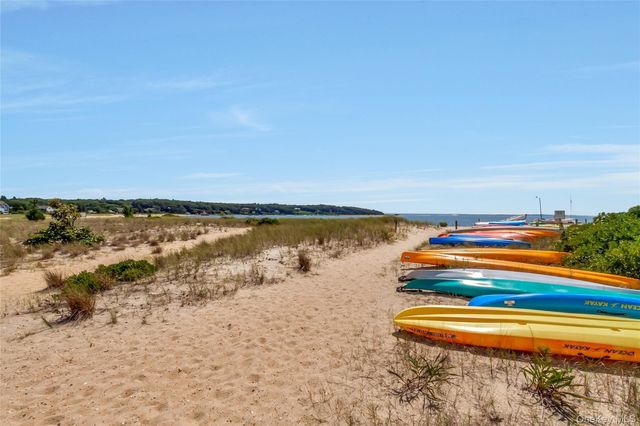 275 Pinewood Road, Cutchogue, NY 11935