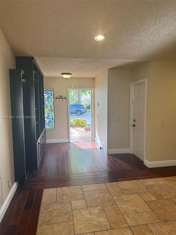 1258 Sabal Trl 1258, Weston, FL 33327