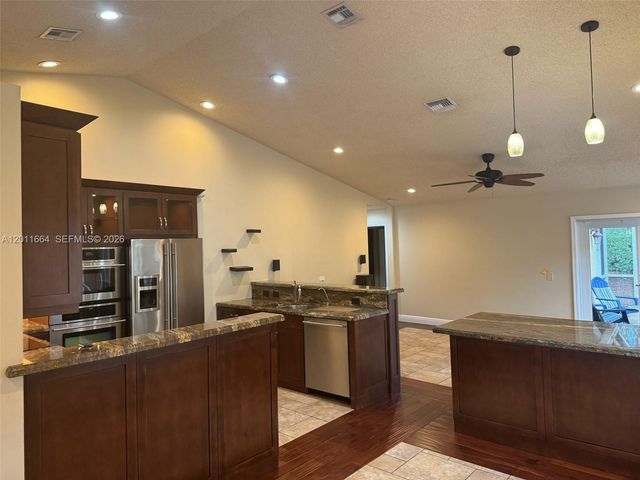 1258 Sabal Trl 1258, Weston, FL 33327