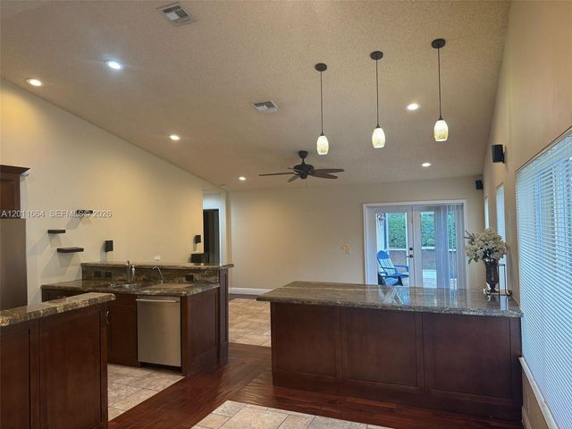 1258 Sabal Trl 1258, Weston, FL 33327