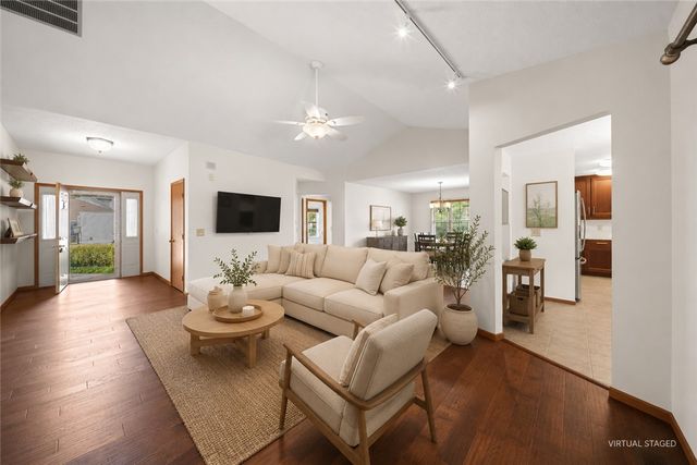 1780 Tearose Circle, Fairborn, OH 45324