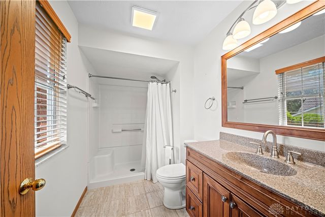 1780 Tearose Circle, Fairborn, OH 45324
