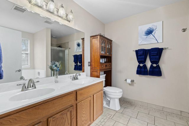 12800 Starbrimson TRL, Elgin, TX 78621