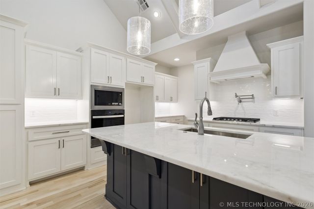 14920 S Sequoia Street S, Glenpool, OK 74033