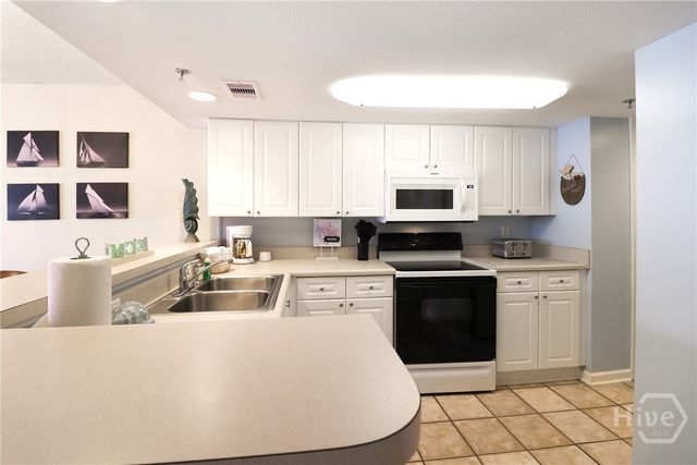 3 3rd Street 523, Tybee Island, GA 31328