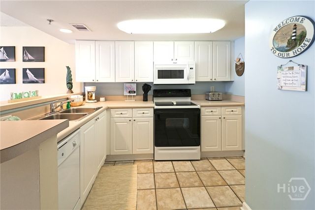 3 3rd Street 523, Tybee Island, GA 31328