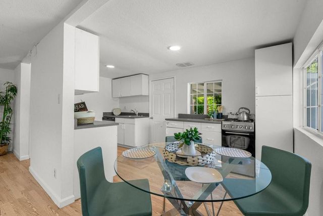 1131 Shamrock Drive, Campbell, CA 95008