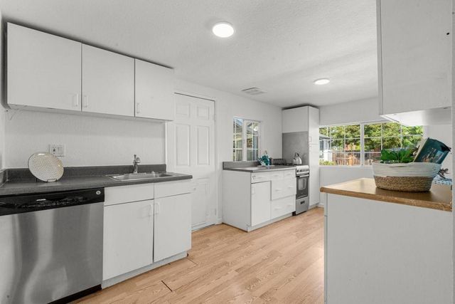 1131 Shamrock Drive, Campbell, CA 95008