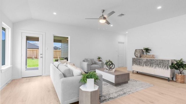 3827 Langridge Drive, Fulshear, TX 77441