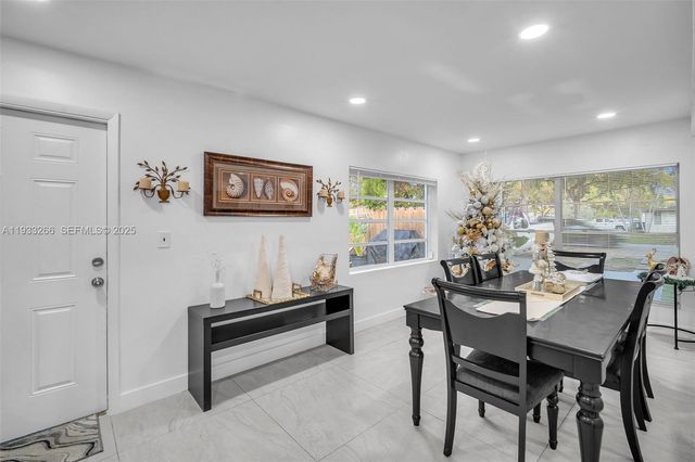 14140 NE 10th Ave, North Miami, FL 33161