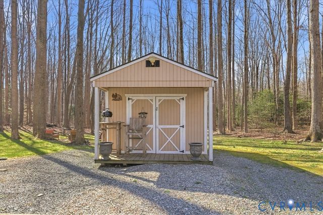 3214 Duke Rd, Powhatan, VA 23139