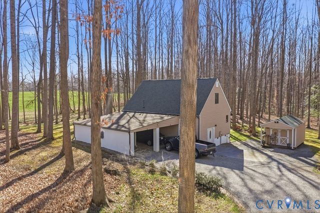 3214 Duke Rd, Powhatan, VA 23139