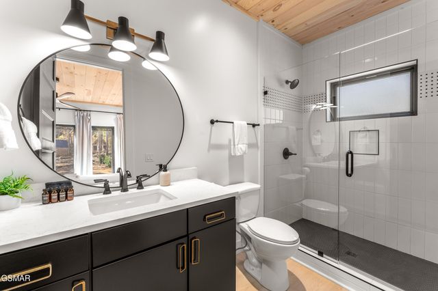 4143 Fontaine Way, Gatlinburg, TN 37738