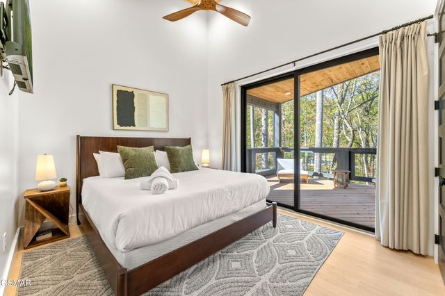 4143 Fontaine Way, Gatlinburg, TN 37738