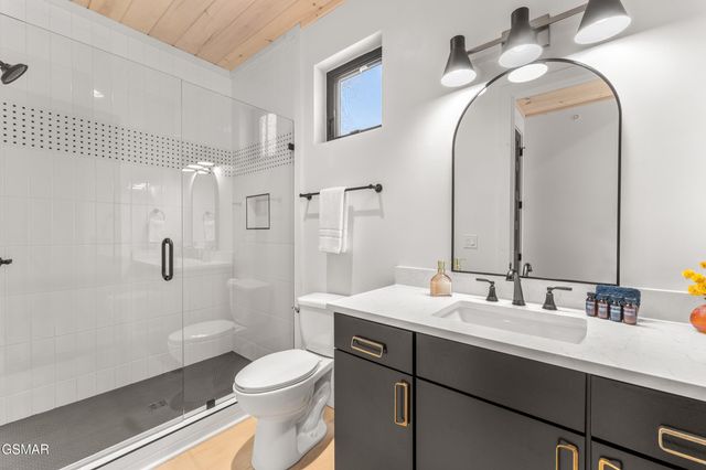 4143 Fontaine Way, Gatlinburg, TN 37738